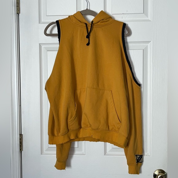 LF Mustard Yellow Distressed Cold Shoulder Shoulderless Hooded Sweatshirt Small - Picture 3 of 16
